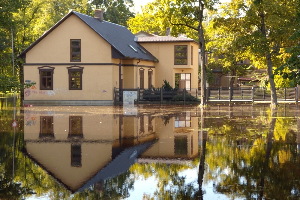 10 Flood Safety Tips For How To Prepare And Make It Through